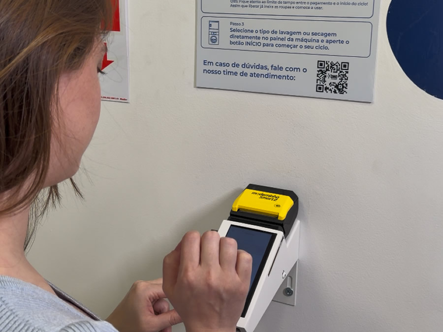 Área de autoatendimento da OMO Lavanderia